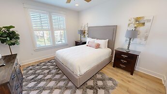 Seaside Serenity 5 Bedroom Home