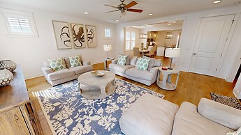 Seaside Serenity 5 Bedroom Home