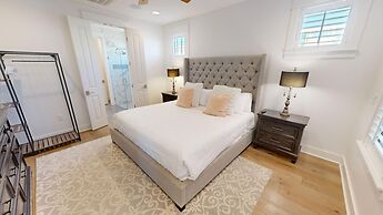 Seaside Serenity 5 Bedroom Home