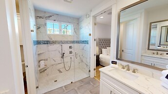 Seaside Serenity 5 Bedroom Home