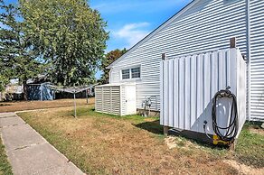 Cozy 2br Condo - Beachside Bliss With Yard Space 2 Bedroom Condo