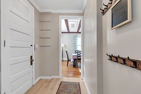 Cozy Trotter 4 Bedroom Home