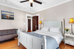 Cozy Trotter 4 Bedroom Home