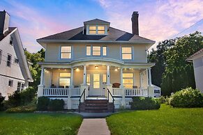 Cozy Trotter 4 Bedroom Home