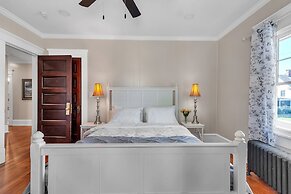 Cozy Trotter 4 Bedroom Home