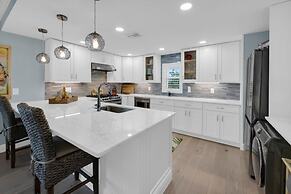 Sunset Captiva Bayside 204 2 Bedroom Condo