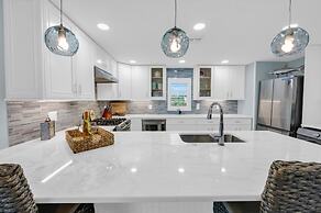 Sunset Captiva Bayside 204 2 Bedroom Condo