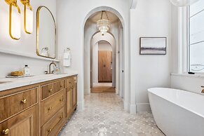 Rosemary 7 Bedroom Home