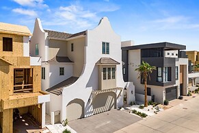 Rosemary 7 Bedroom Home