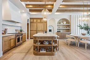 Rosemary 7 Bedroom Home