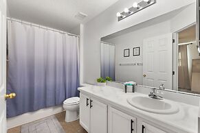 World Showcase At Windwood Bay By Shine Villas 5 Bedroom Villa