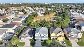 World Showcase At Windwood Bay By Shine Villas 5 Bedroom Villa