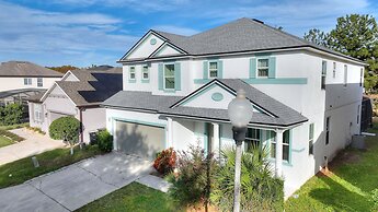 World Showcase At Windwood Bay By Shine Villas 5 Bedroom Villa