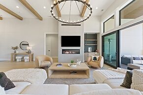 Palla Wake 5 Bedroom Home