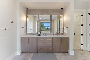 Palla Wake 5 Bedroom Home