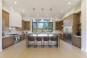 Palla Wake 5 Bedroom Home