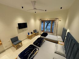 The Cocoon - Boutique Stay