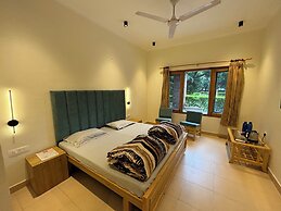 The Cocoon - Boutique Stay