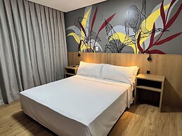 Ramada Encore Ponta Grossa