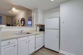 Stylish & Cozy Apartment in Ballston