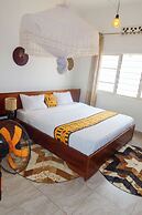 JUDITH SAFARIS HOME STAYS