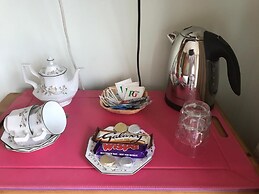 Room-orchard Manor, Fore Street, Probus,