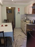 Room-orchard Manor, Fore Street, Probus,