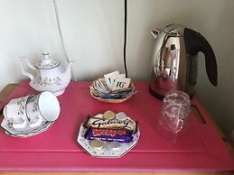 Room-orchard Manor, Fore Street, Probus,