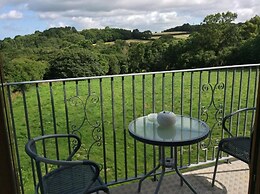 Room-orchard Manor, Fore Street, Probus,