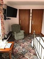 Room-orchard Manor - King Room 5 With Pa