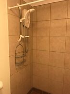 Room-orchard Manor, Fore Street Probus,