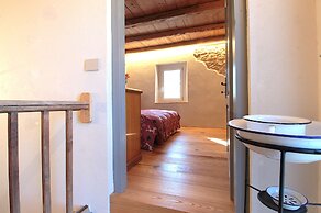 Baita Tersilia Near Lake And Mountain