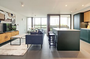 Upscale Two-bedroom Home in a Brutalist Setting