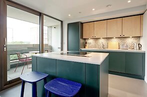 Upscale Two-bedroom Home in a Brutalist Setting