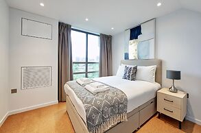 Upscale Two-bedroom Home in a Brutalist Setting