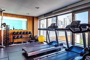 Pinheiros piscina vaga -Brazilian Corner