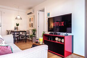 Pinheiros piscina vaga -Brazilian Corner