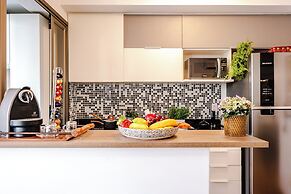 Pinheiros piscina vaga -Brazilian Corner