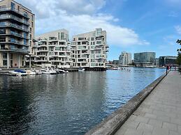 Exclusive Apartment - Water Front View