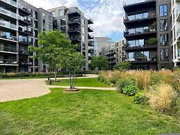 Exclusive Apartment - Water Front View