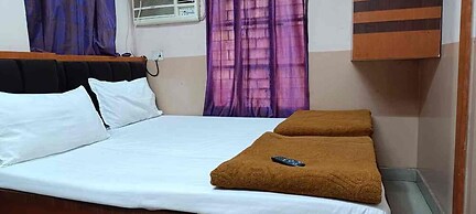 Hotel H M International