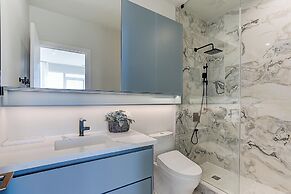 INFIVILLA Deluxe Penthouse Suite