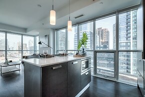 INFIVILLA Deluxe Penthouse Suite