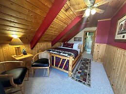 Mount Peale Country Inn and Cabins