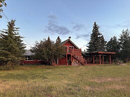 Mount Peale Country Inn and Cabins