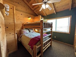 Mount Peale Country Inn and Cabins