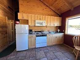 Mount Peale Country Inn and Cabins
