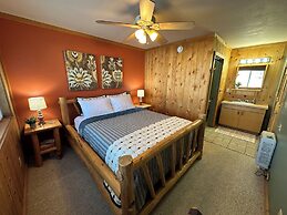 Mount Peale Country Inn and Cabins