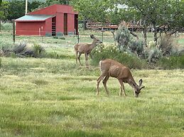 Mount Peale Country Inn and Cabins
