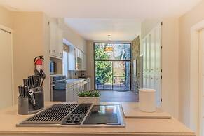 Midtown Castle - Royal in Columbus